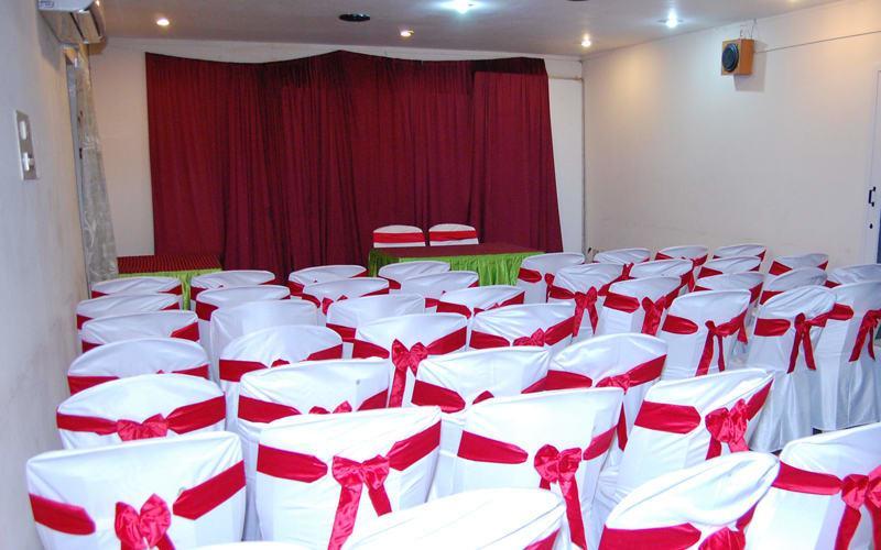 Parvathi Residency Hotel นาเกอร์โคอิล ภายนอก รูปภาพ
